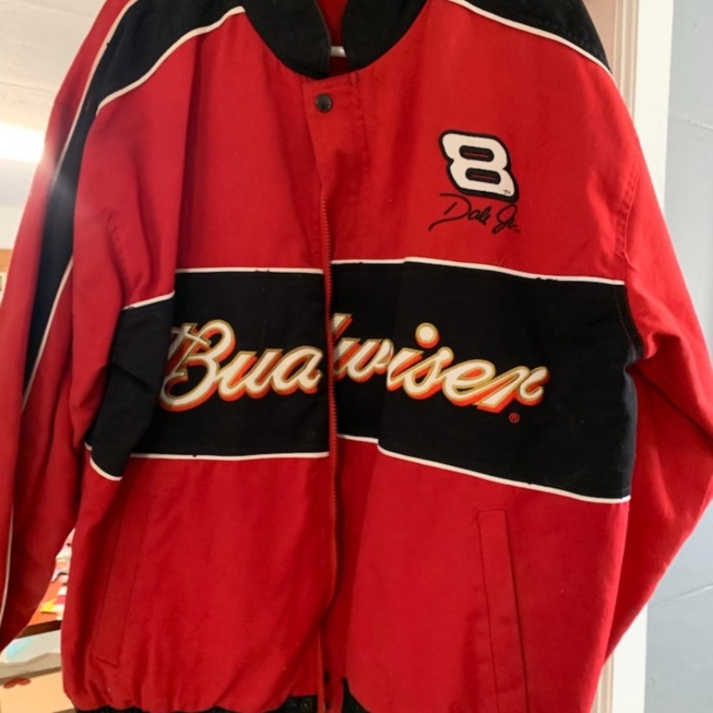 N.W.OT. Dale Earnhardt Jr. Jacket, xl , lining inside